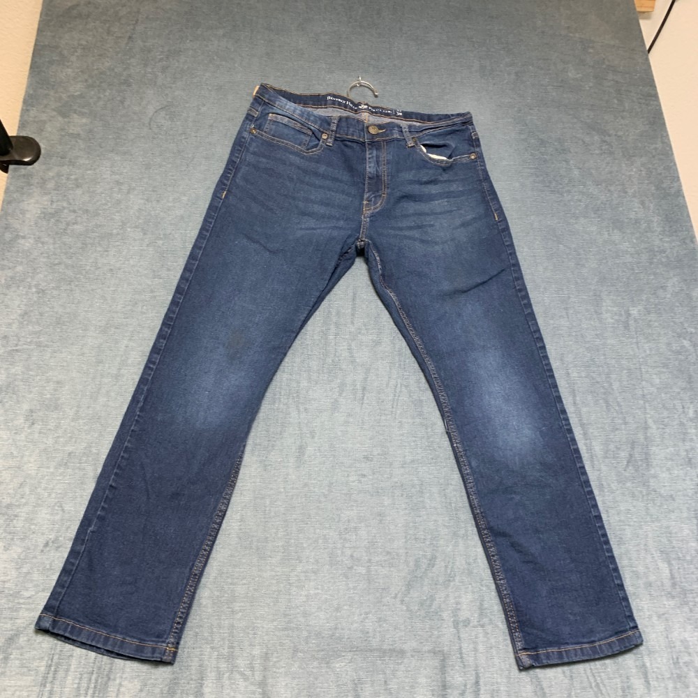 Beverly Hills Polo Club Straight Leg Jeans Mens 34/30 Blue Whiskering Denim